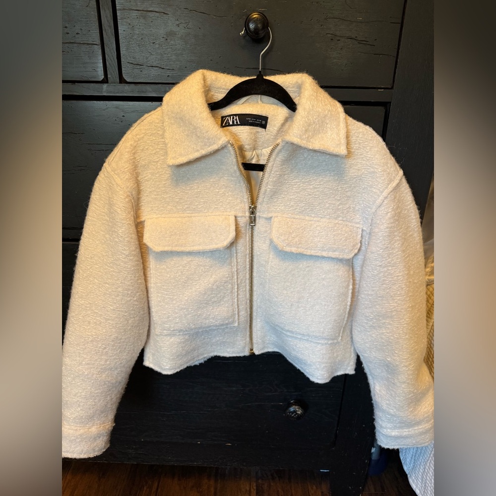 Zara Cream Teddy Cropped Zip-Up Jacket with Chest Flaps